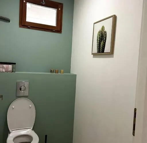 Apartment Superbe Dans Un Mas Nimes